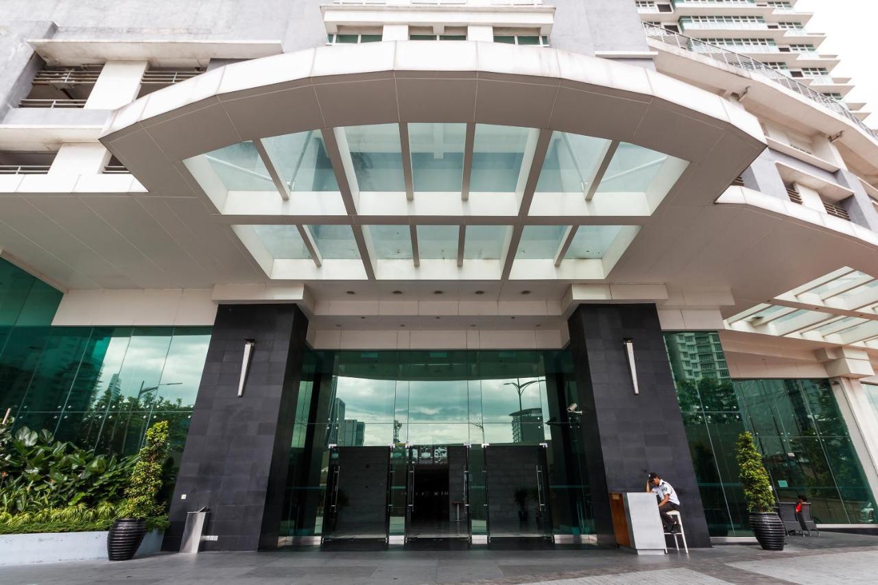 Oyo 527 Home Dua Sentral 2Br Near Brickfields Kuala Lumpur Exterior photo